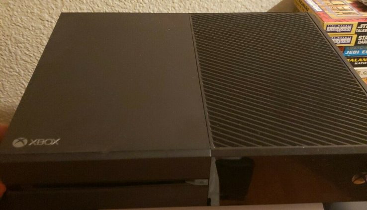 Xbox One 500 GB Unlit  substitute Console Handiest  Model 1540 very exact condition