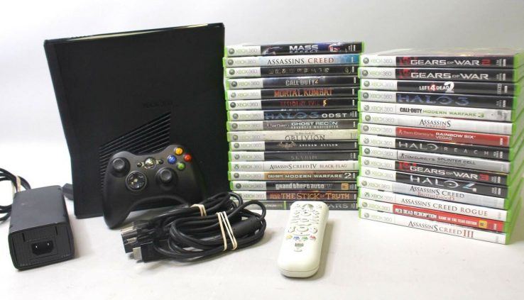 Microsoft Xbox 360 S 4GB Console – Gloomy TESTED w/ 31  Games Mannequin 1439