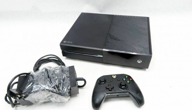 Microsoft Xbox One Console Model 1540 1TB w/ Energy Wire & Controller