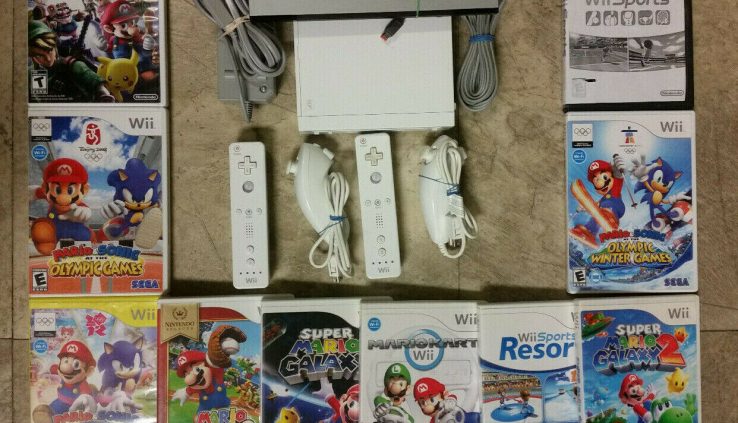 Wii machine bundle Mario, Smash bros Brawl, Sonic, Sports, Kart, Galaxy