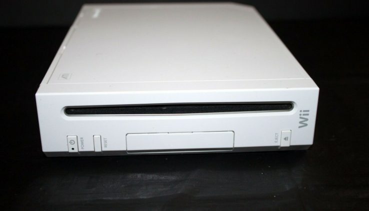 Nintendo Wii White Change Console RVL-001 Console Easiest GameCube Well matched