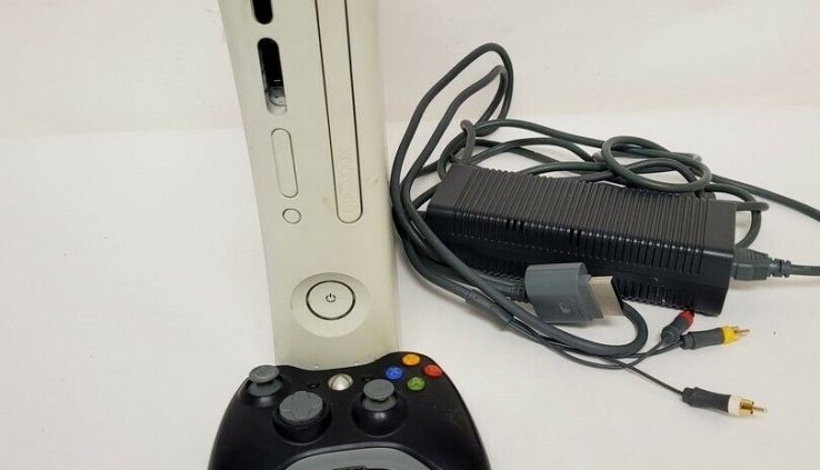 Microsoft White Xbox 360 1st Generation Sport Console 8/B18345A