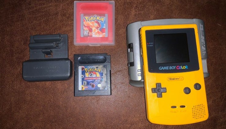 Gameboy colour W/ Pokemon Games & Battery Pack