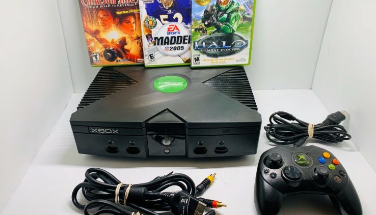 MICROSOFT XBOX ORIGINAL COMPLETE TESTED & WORKS Plus 3 Video games