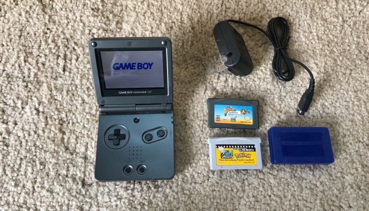 Nintendo Gameboy Advance SP AGS 101 Graphite System With Charger Video games