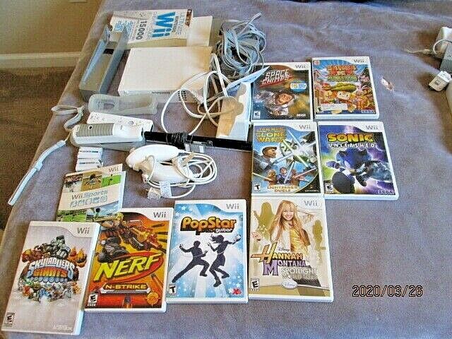 Nintendo Wii Console Wii Sports,W/Sport Dice Ports,9 Sport, w/Equipment