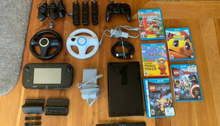 Nintendo Wii U 32GB with extra than one controllers and video games