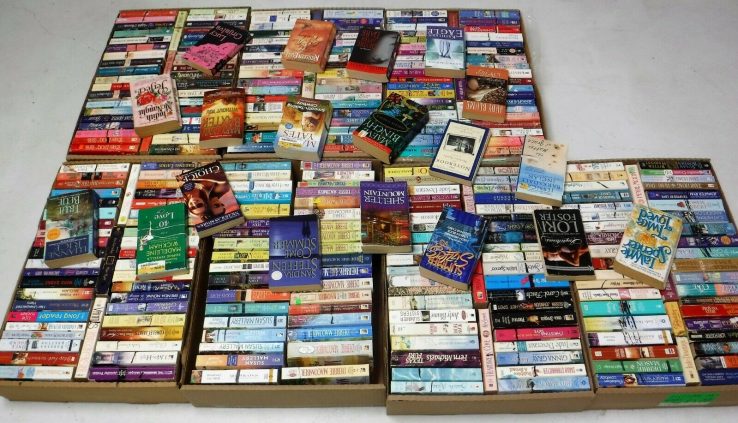 As a lot as the moment Romance 5 kilos of books no duplicates common authors free ship