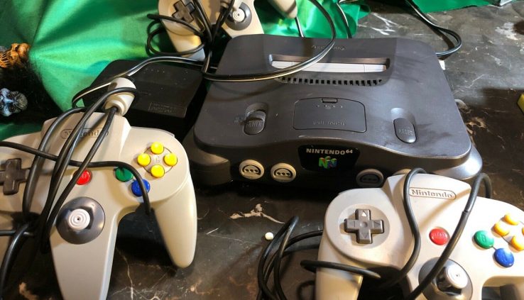 Nintendo 64 Console 3 Controllers 1 Sport