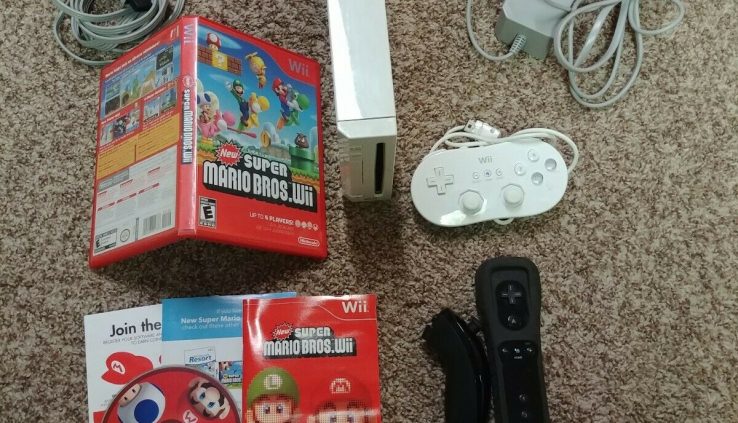 Nintendo Wii white Console 22 video games Mario 64  Mega Man IV Zelda TMNT Mario 1 2 3