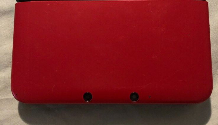 Nintendo 3DS XL Handheld Console – Crimson/Shadowy (SPR-S-BKAB-USZ)