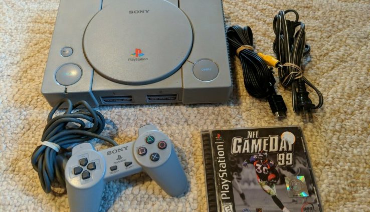 Fashioned Sony Playstation1 Console Bundle tested