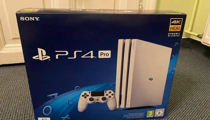 PS 4 Pro 4K 1TB Glacier White Console