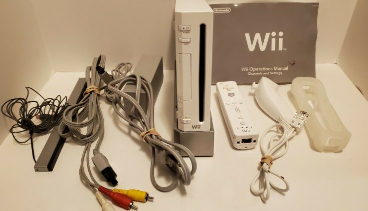 Nintendo Wii White Console Bundle – Controller Nunchuck Cords Bar Manual Stand!
