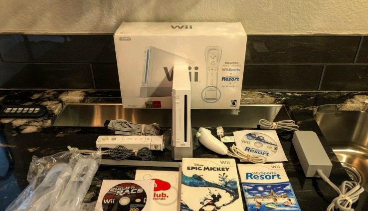 Nintendo Wii White Console Complete Arrangement with usual box & 3 Video games!