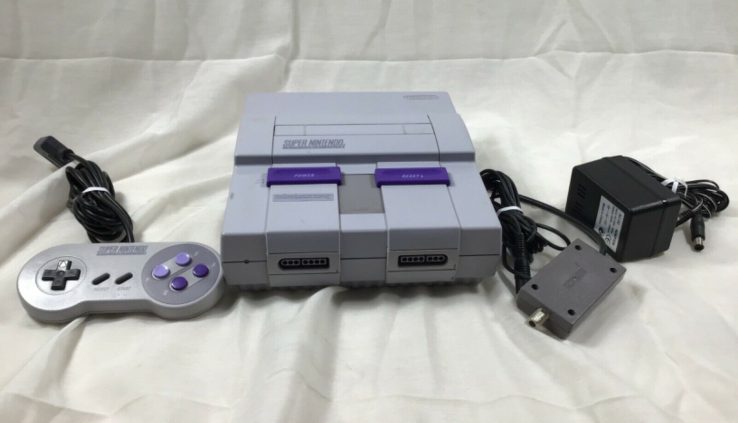 Trim Nintendo SNES-001 Video Sport Console With A long way away and Cables ~ Tested