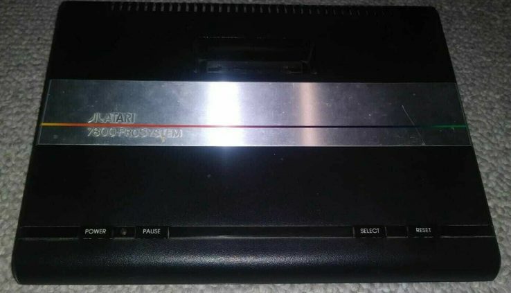 ATARI 7800 SYSTEM CONSOLE ONLY, READ DESCRIPTION! FREE SHIPPING WITHIN THE USA!