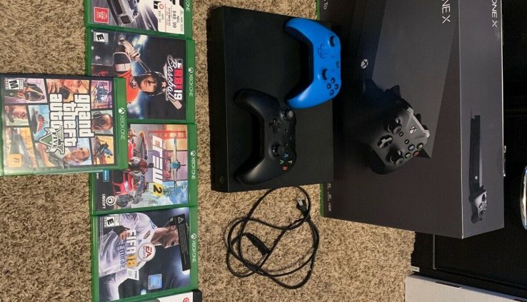 XBOX ONE X 1 TB System W/ 2 Controllers, 7 Games GTA V! Mint