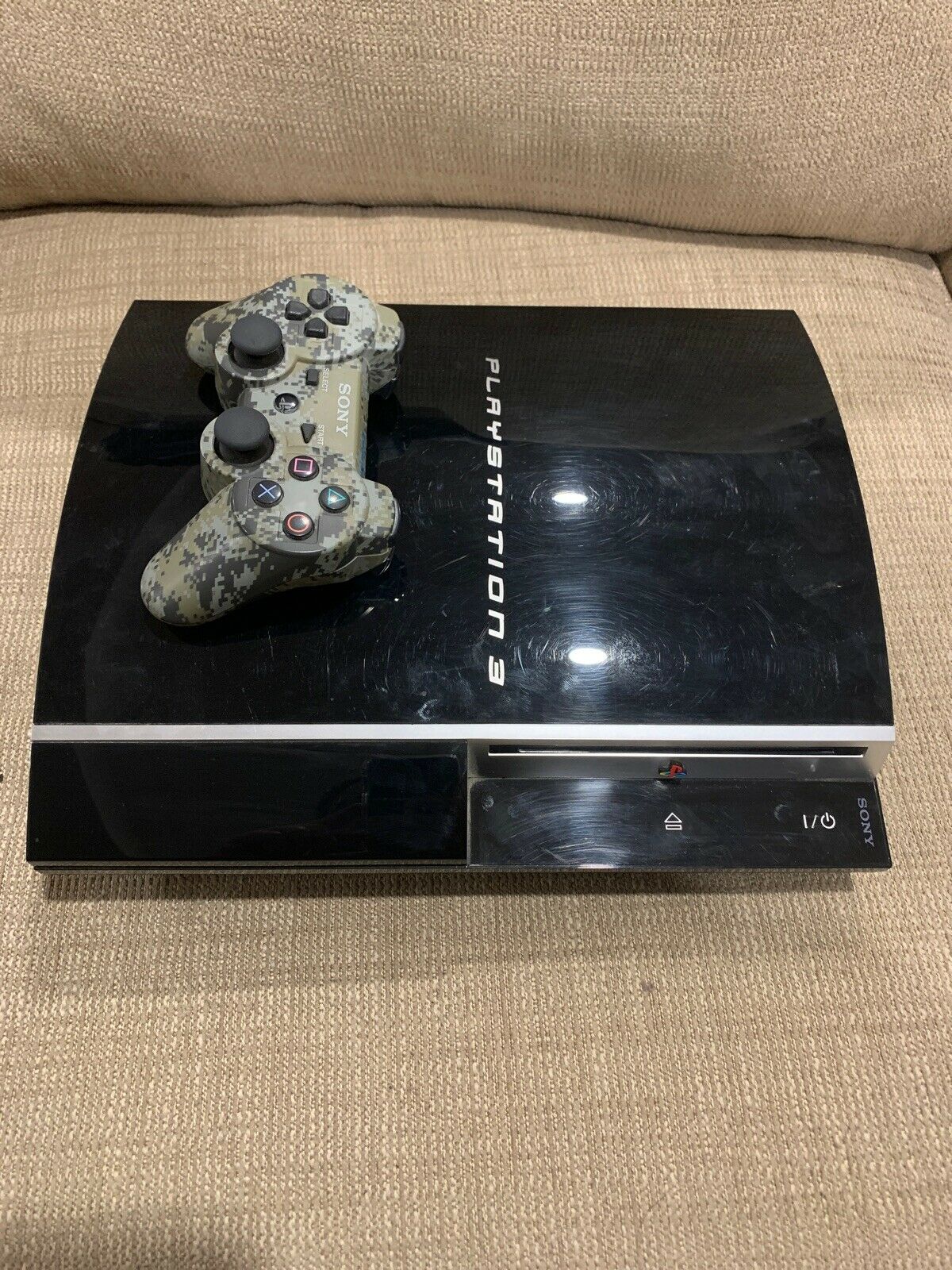 Sony PlayStation 3 PS3 80GB Console With Controller CECHL01 Bundle