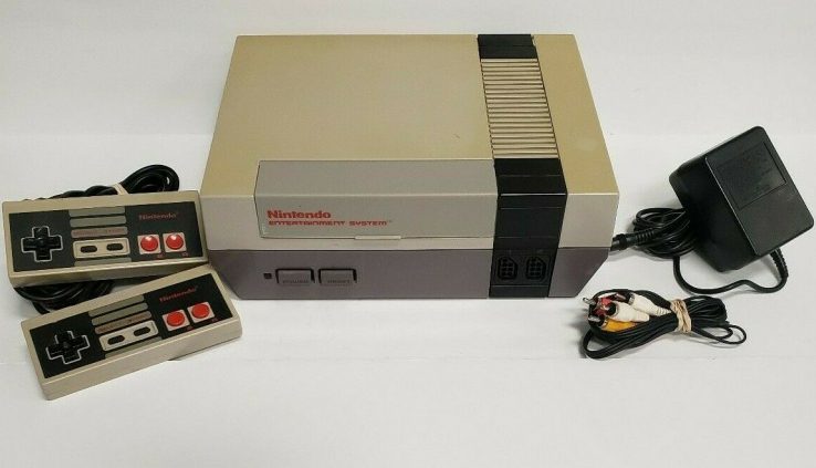 Customary Nintendo NES Console w/2 OEM Controllers Recent Pins – Ships FREE – FAST🚀