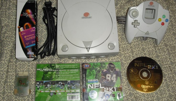 Sega Dreamcast Console Model HKT-3020 with NFL 2K1 controller No Reserve