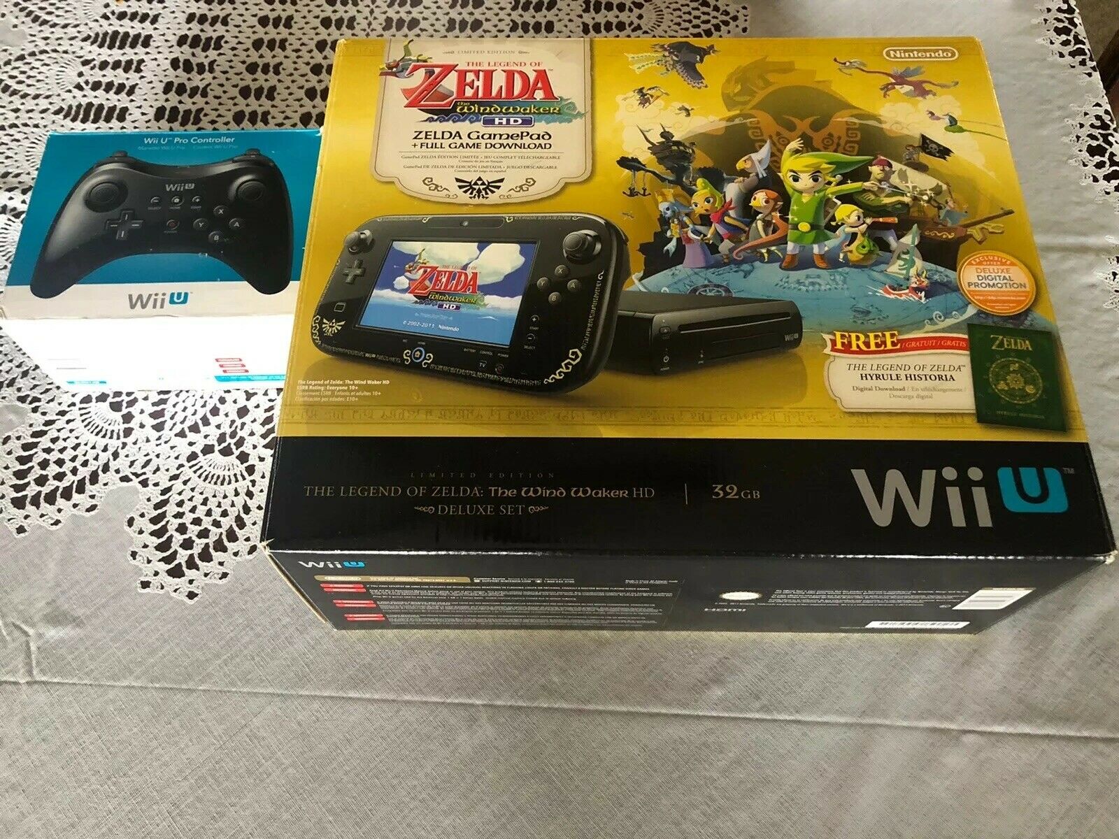 Nintendo Wii U Wind Waker Zelda model Console Full In Box Examined W