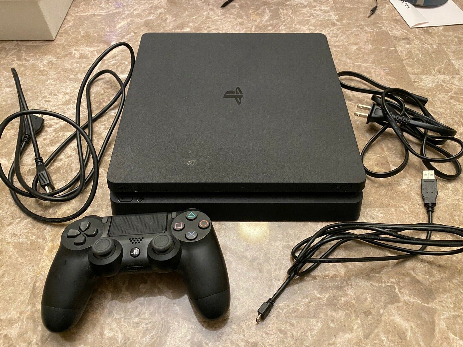SONY PLAYSTATION 4 SLIM 500GB BLACK WITH CONTROLLER WORKING PERFECTLY