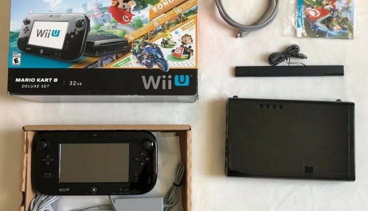 Mario Kart 8 Nintendo Wii U Deluxe Plot 32GB Sad Console Machine COMPLETE in Box