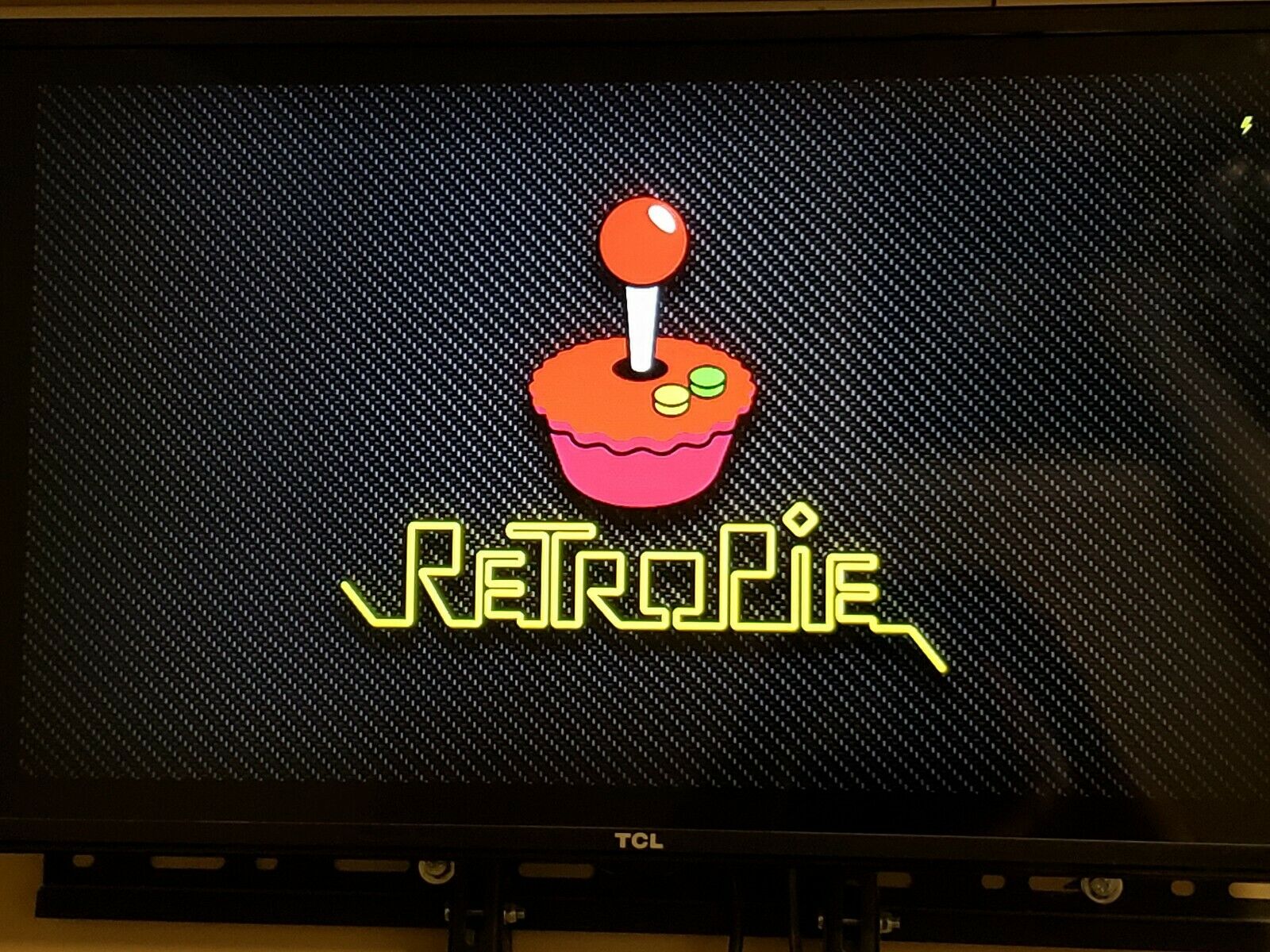 RetroPie SD Card 32gb for Raspberry Pi 3, B 15000 Games 30+ Programs