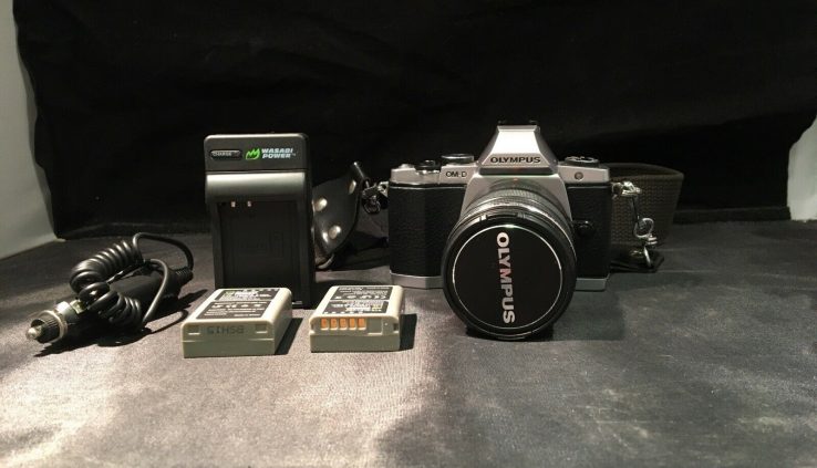 Olympus OM-D E-M5 16.1MP Digital Digital camera – Silver (Kit w/ ED EZ 12-50mm Lens)