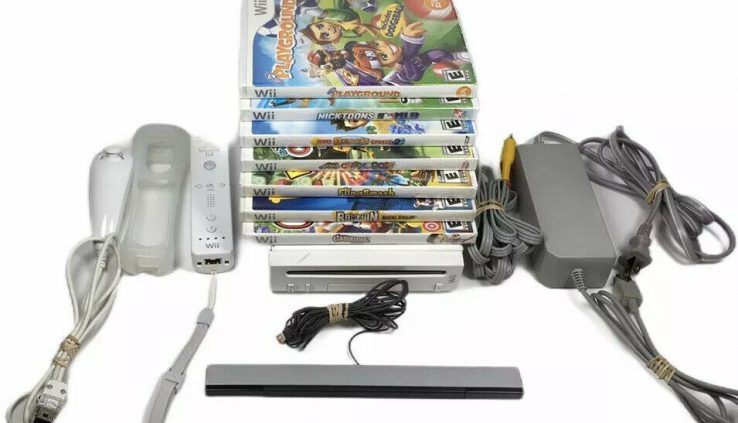 White Nintendo Wii Console RVL-001 Bundle- GameCube Like minded + 7 Games- TESTED