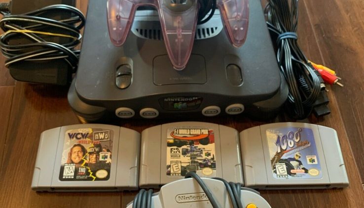 Nintendo 64 N64 Charcoal Grey Console with 2 Controllers + 3 Video games Bundle Works!
