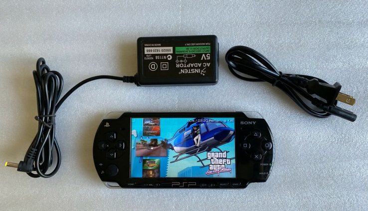 PSP 2000 BLACK – 4000mAh Battery & 128GB Memory Card & Rapid Free transport!