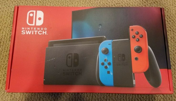 Nintendo Swap 32GB Console w/ Neon Blue & Neon Red Joy Con *NEW IN HAND*