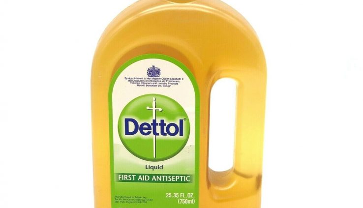 Dettol Long-established First Befriend Antiseptic Liquid 25.35 oz (750ml)