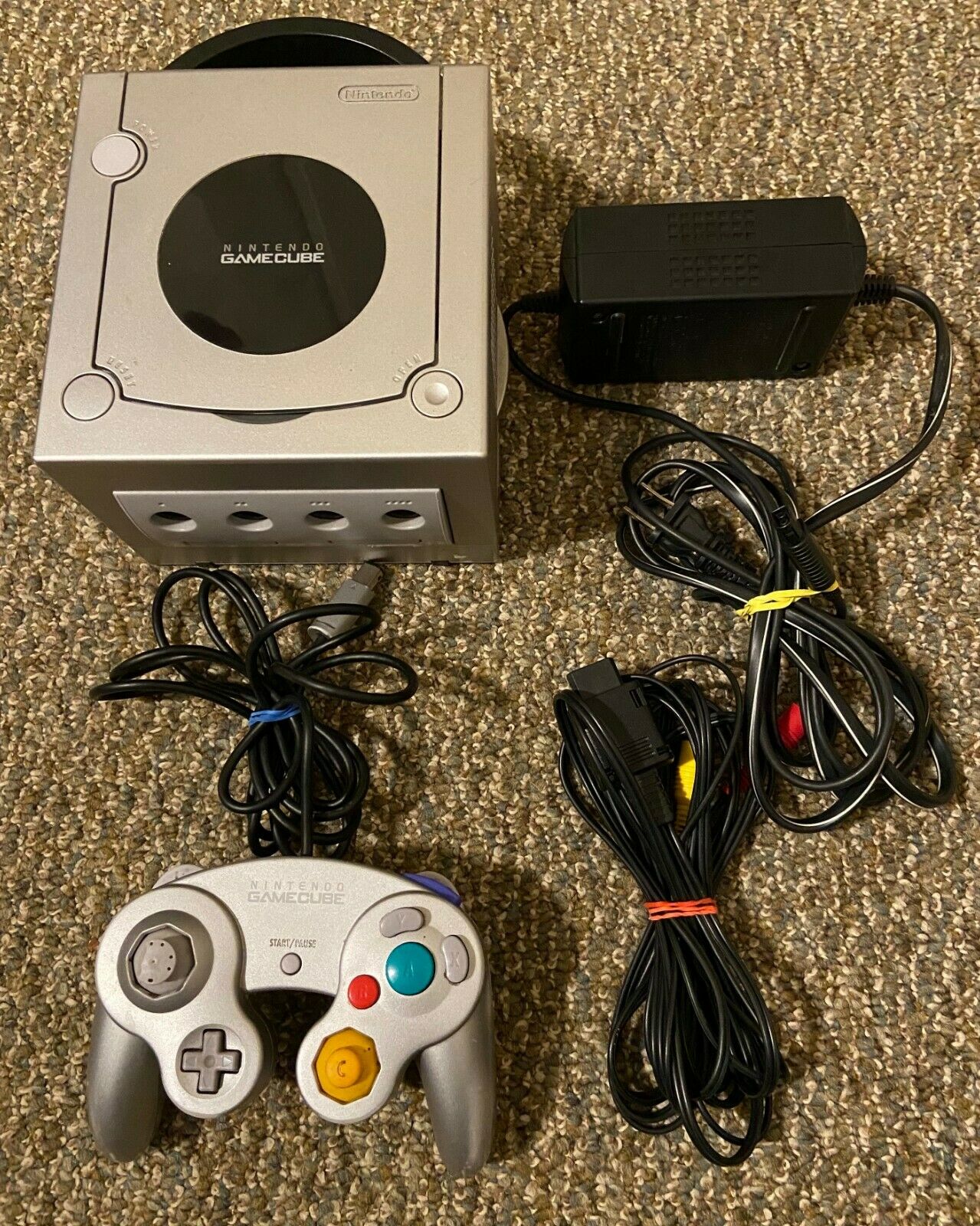 Nintendo GameCube DOL-101 Console w/ Cords And Controller TESTED ...