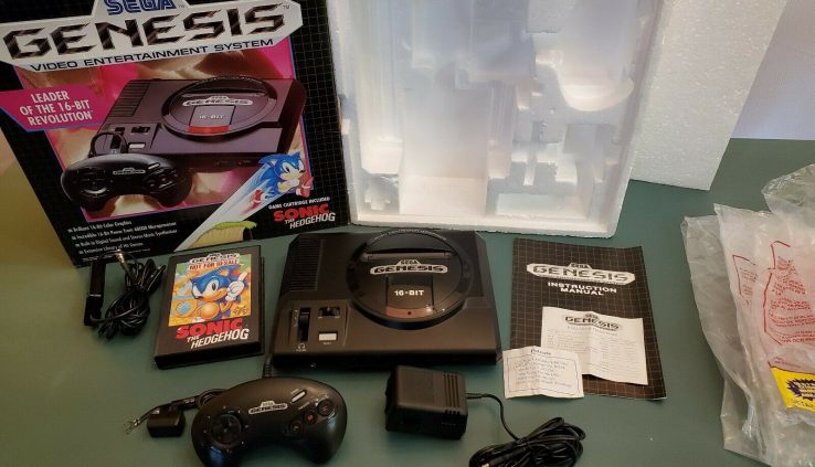 Sega Genesis 16 Bit Console Mannequin 1& Sonic TESTED!! SUPER CLEAN