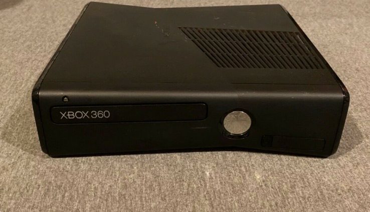 Microsoft Xbox 360 S Slim Sunless Console handiest – 1439
