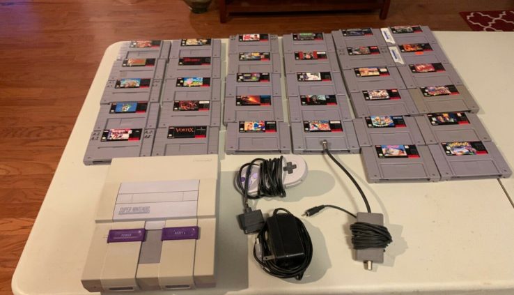 Super  Nintendo nes working condition with 32 games all working 