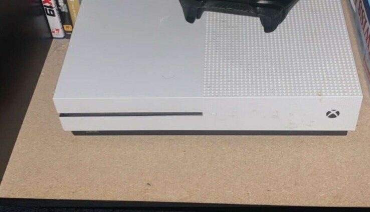 Microsoft Xbox One S All-Digital Version 1TB White Console