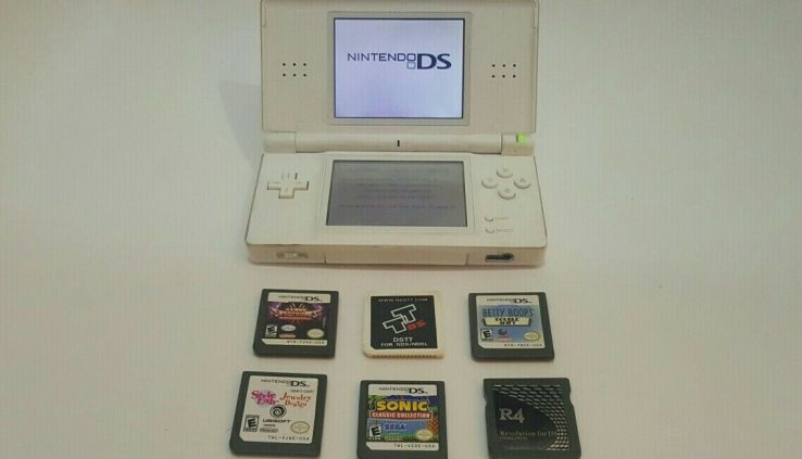 White Nintendo DS Lite w/Games (please learn!)