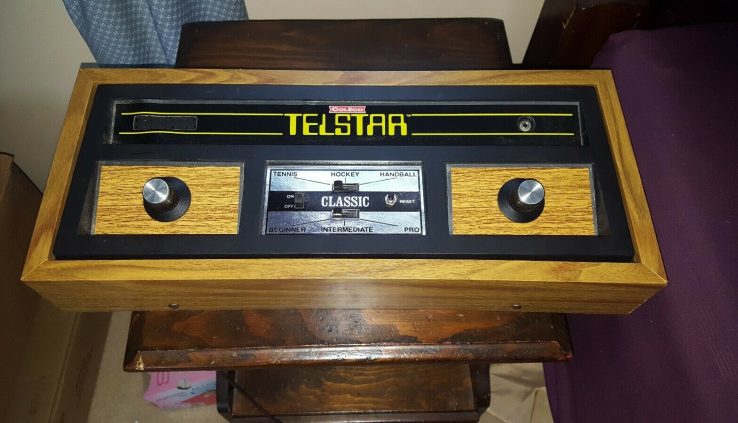 Telstar Traditional console, Coleco,Tennis, Hockey, Handball, ac adaptor incl.