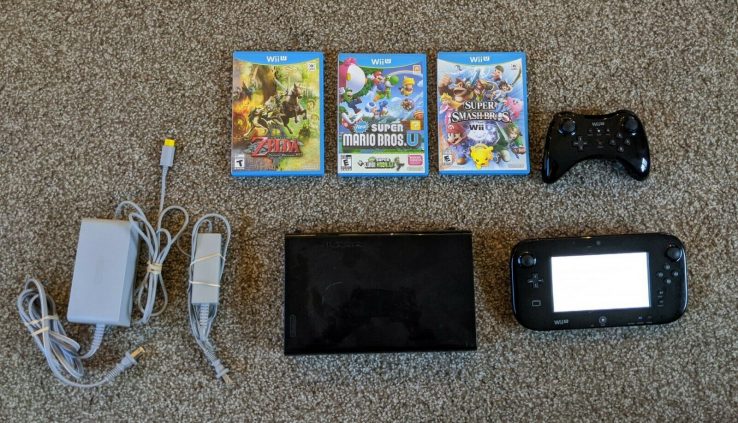 Nintendo Wii U 32GB Console Bundle with Games