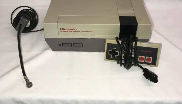 Nintendo NES Console Video Sport System