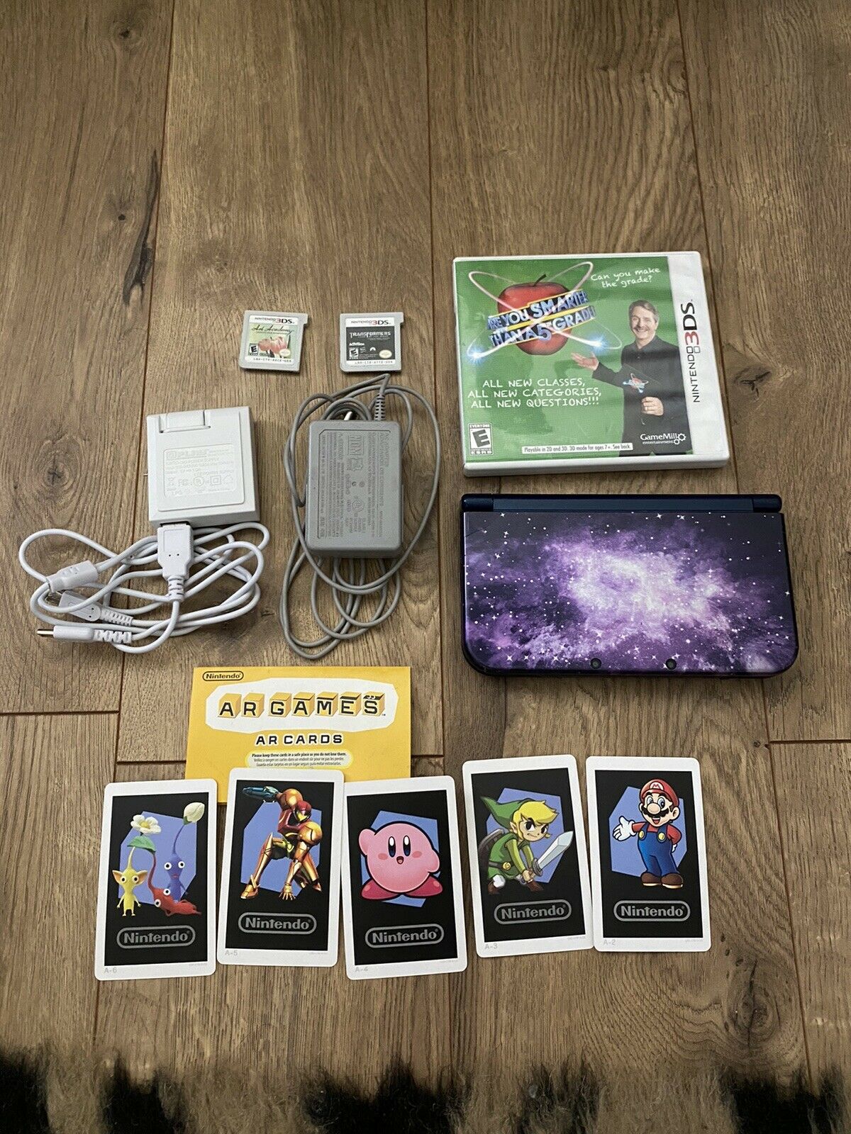 NEW NINTENDO 3DS XL Galaxy with 3 Games AR Playing cards, Suitable
