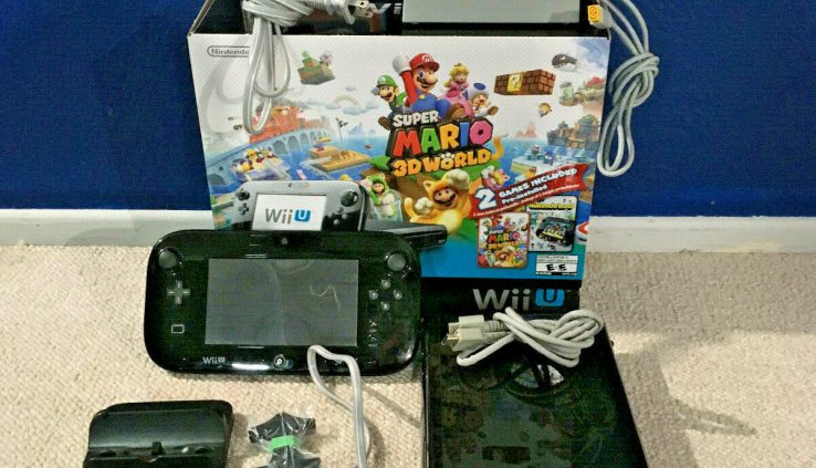 Nintendo Wii U 32GB Console Unlit Bundle + Zelda Windwaker HD + Big Mario 3D