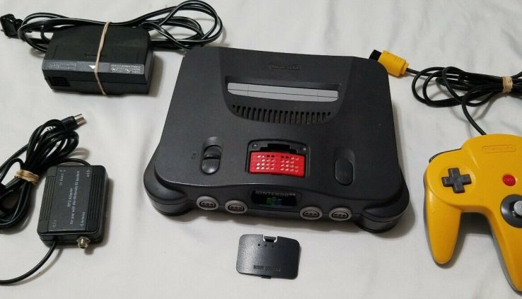 Nintendo 64 Console w/ Growth Pak & Controller  – tested!