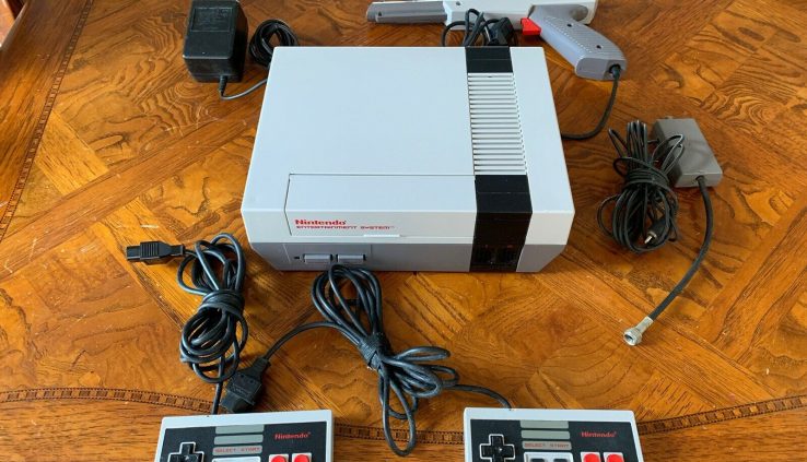 Nes Console