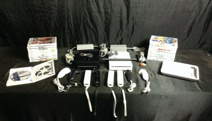 2 Nintendo Wii Bundle – 4 Controllers – 20 Video games