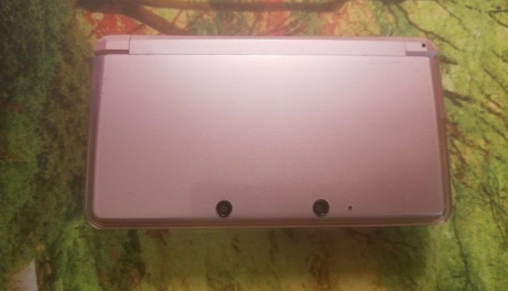 Nintendo 3DS Handheld System – Pearl Red
